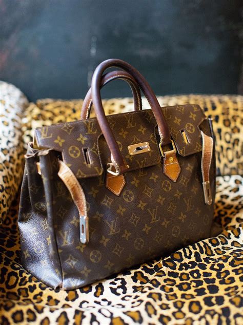 who carries louis vuitton